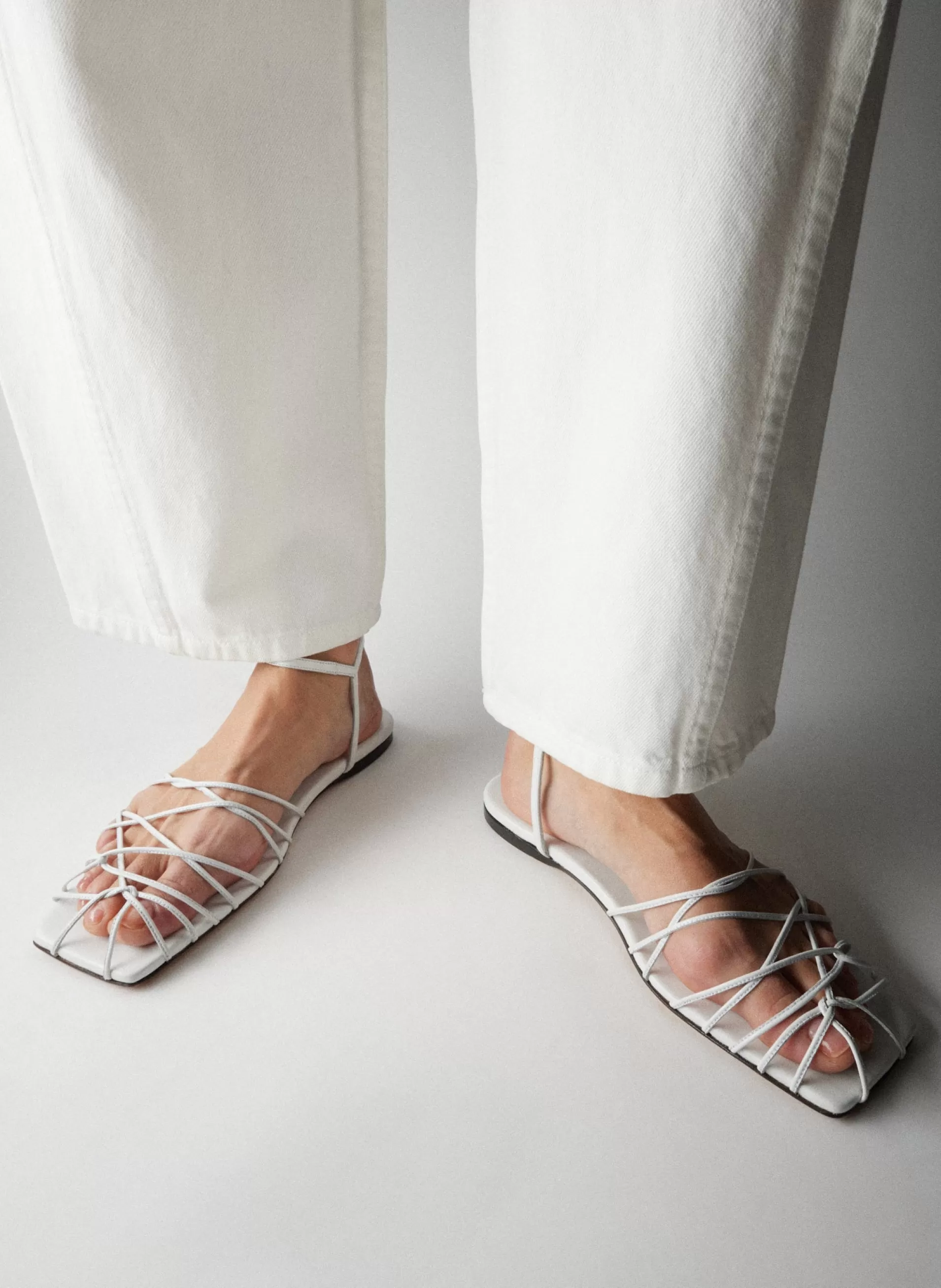 Fashion Tibi Berneice Kidskin Sandal Optic White