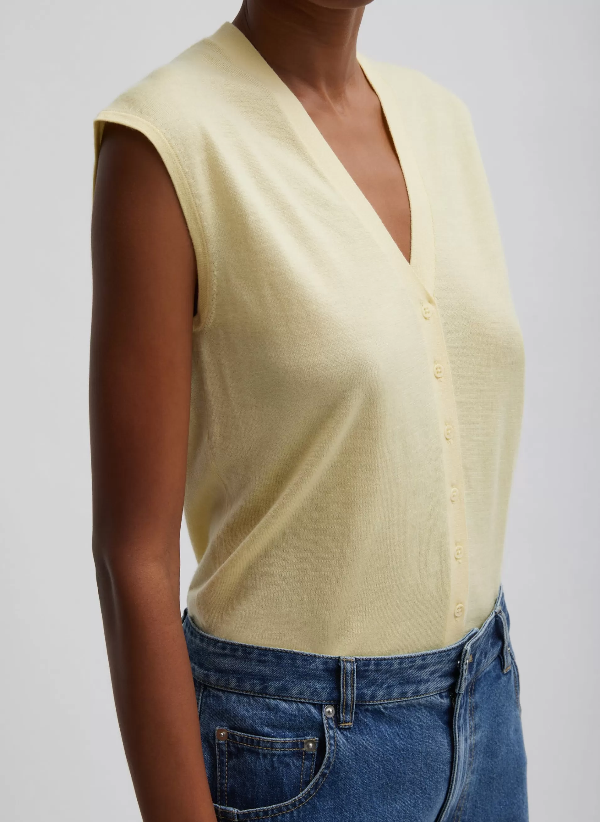 Outlet Tibi Cashmere Silk Blend Sleeveless Button Down Sweater Lemon Ice
