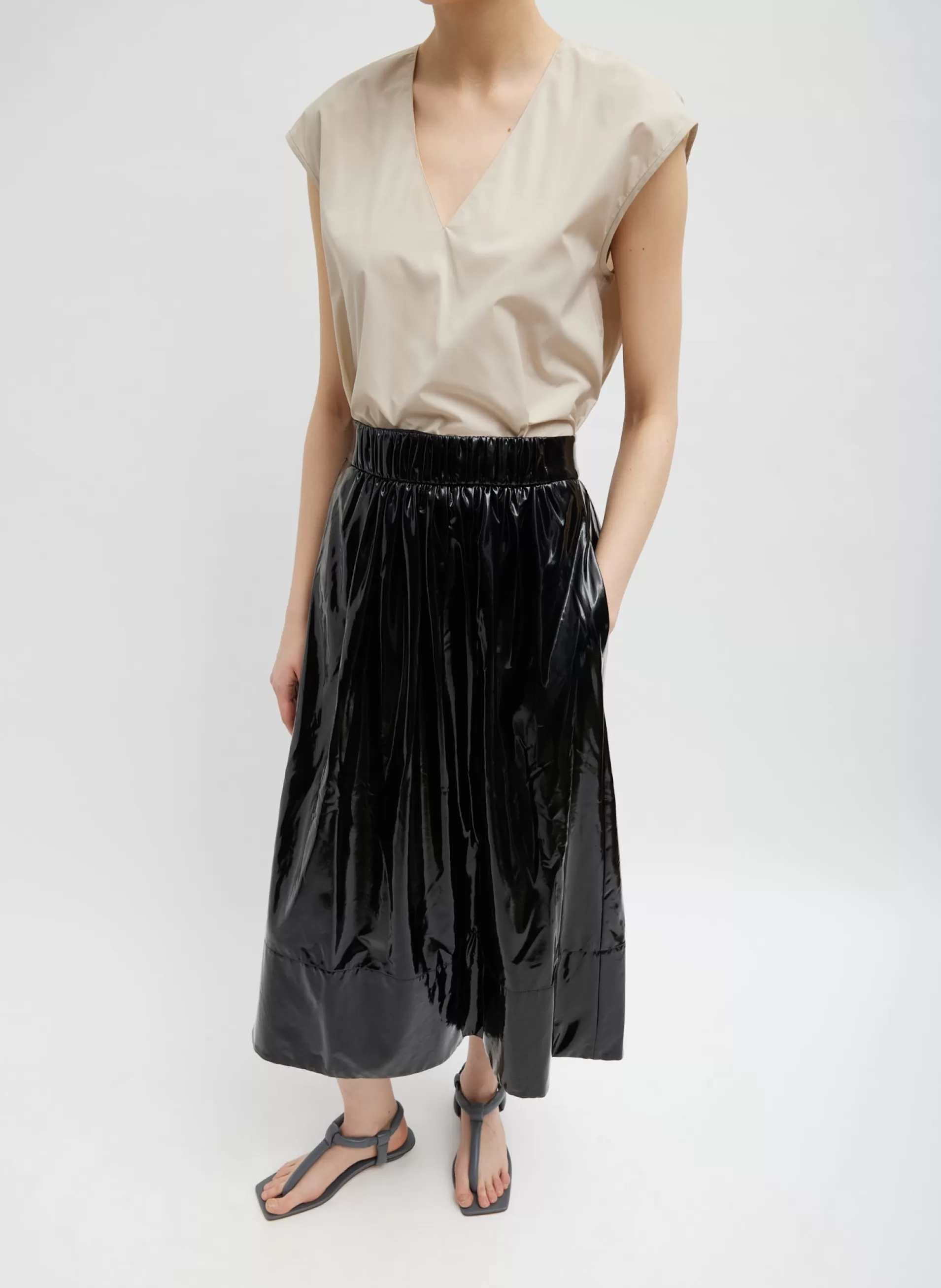 Fashion Tibi Light Weight Stretch Patent Smocking Waistband Full Skirt Black