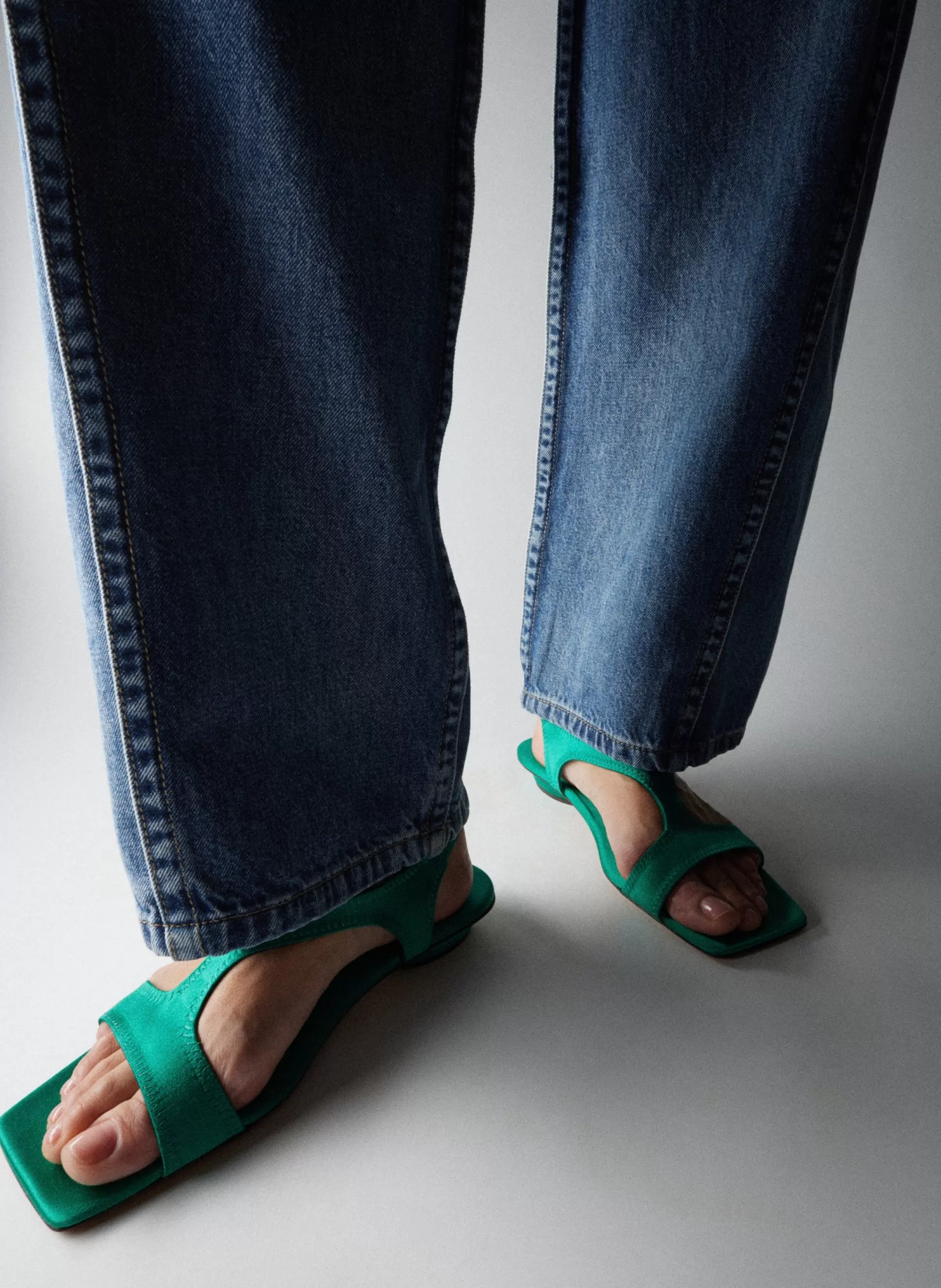 Outlet Tibi Rubin Satin Sandal Green