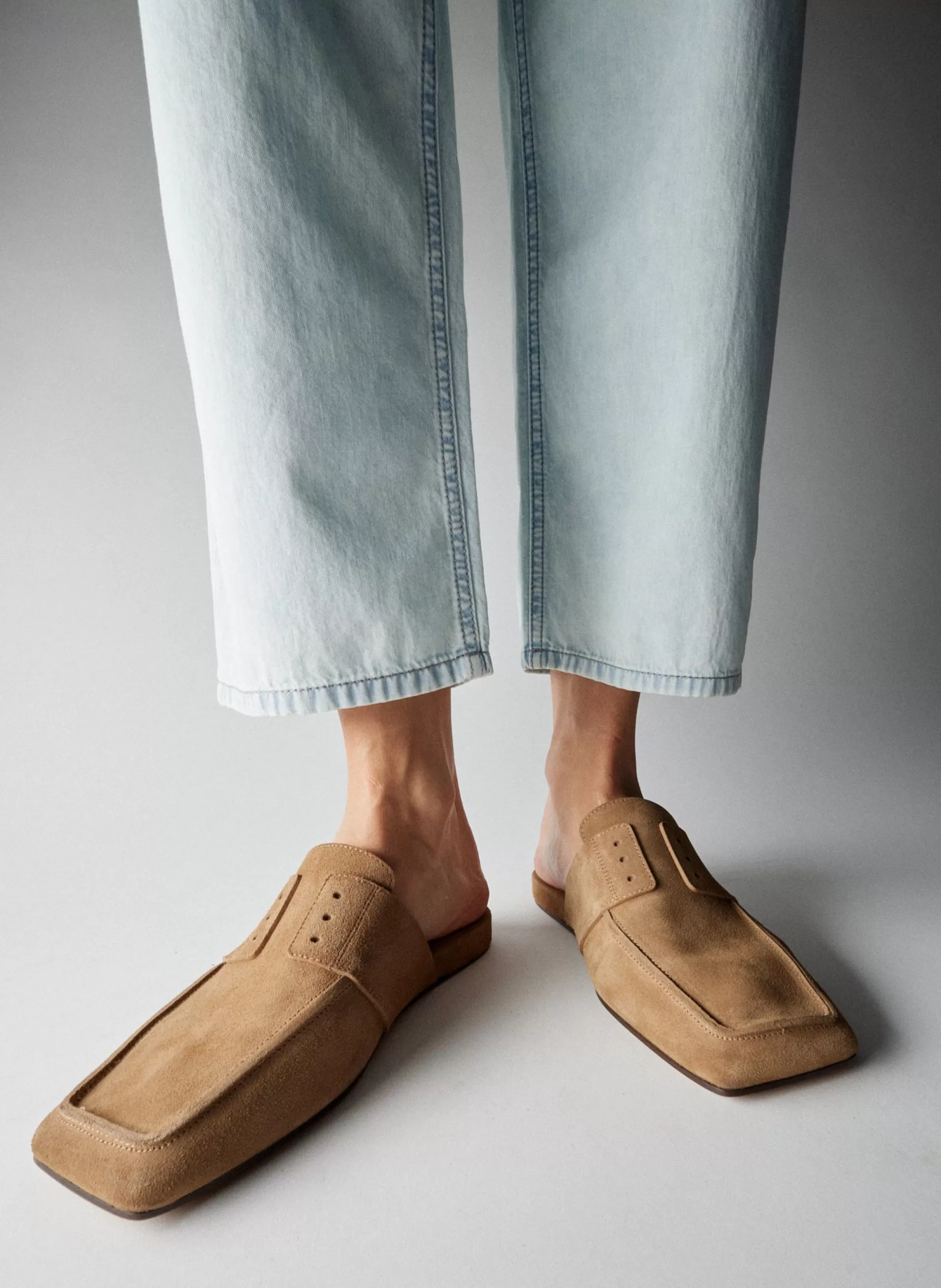 Fashion Tibi Suede Granger Slide Tan
